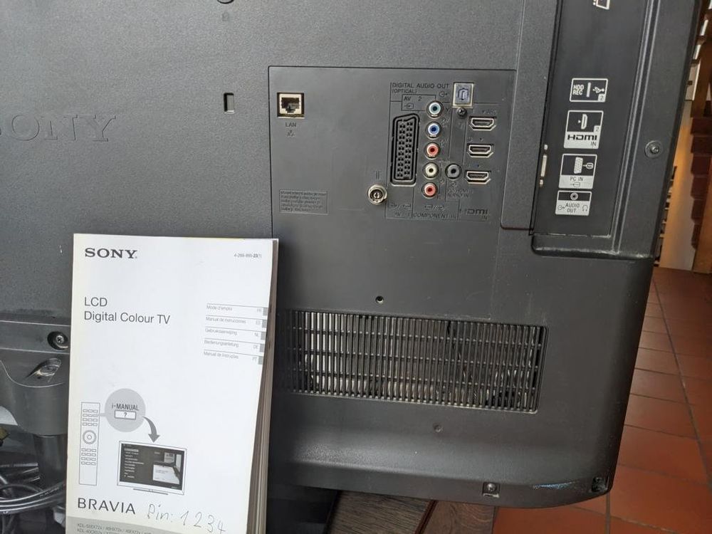 Sony Bravia TV - günstig, Modell KDL-40EX720, 40 Zoll | Kaufen auf Ricardo