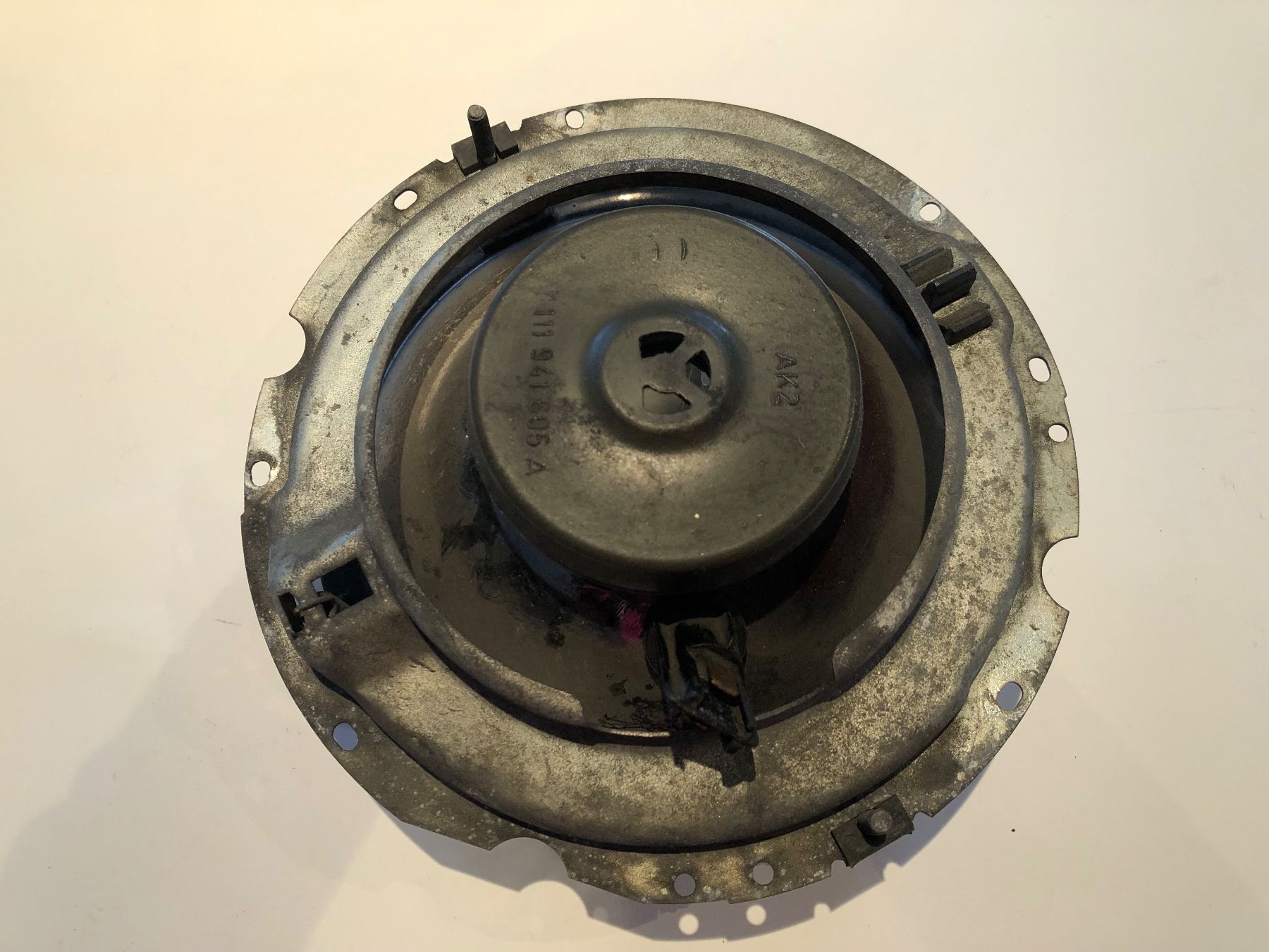Volkswagen Tutti pezzi di ricambio auto: Scheinwerfer H4 - HCR E15 20 – Difettoso da Gunzwil venduto da feel_good 1