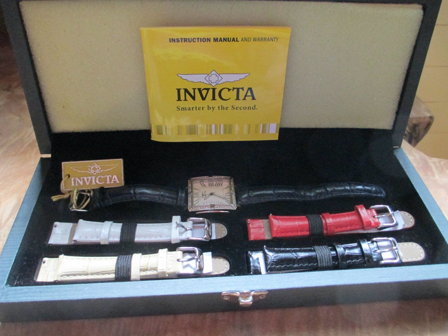 Invicta Orologi: Invicta Damenuhr – Usato da La Heutte venduto da franco029 2