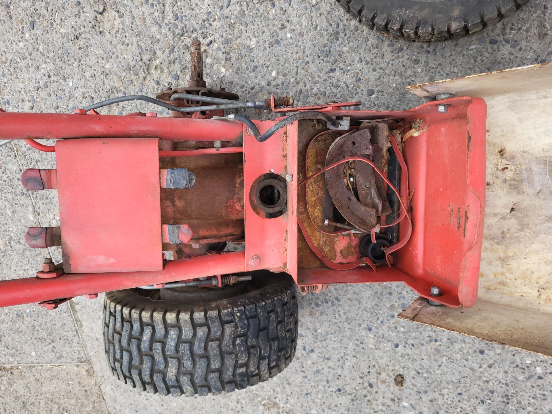 Tutte le macchine: Gravely Comercial 12 Ersatzteilspender Scheunenfund – Difettoso da Märstetten venduto da kaiserx4t 3