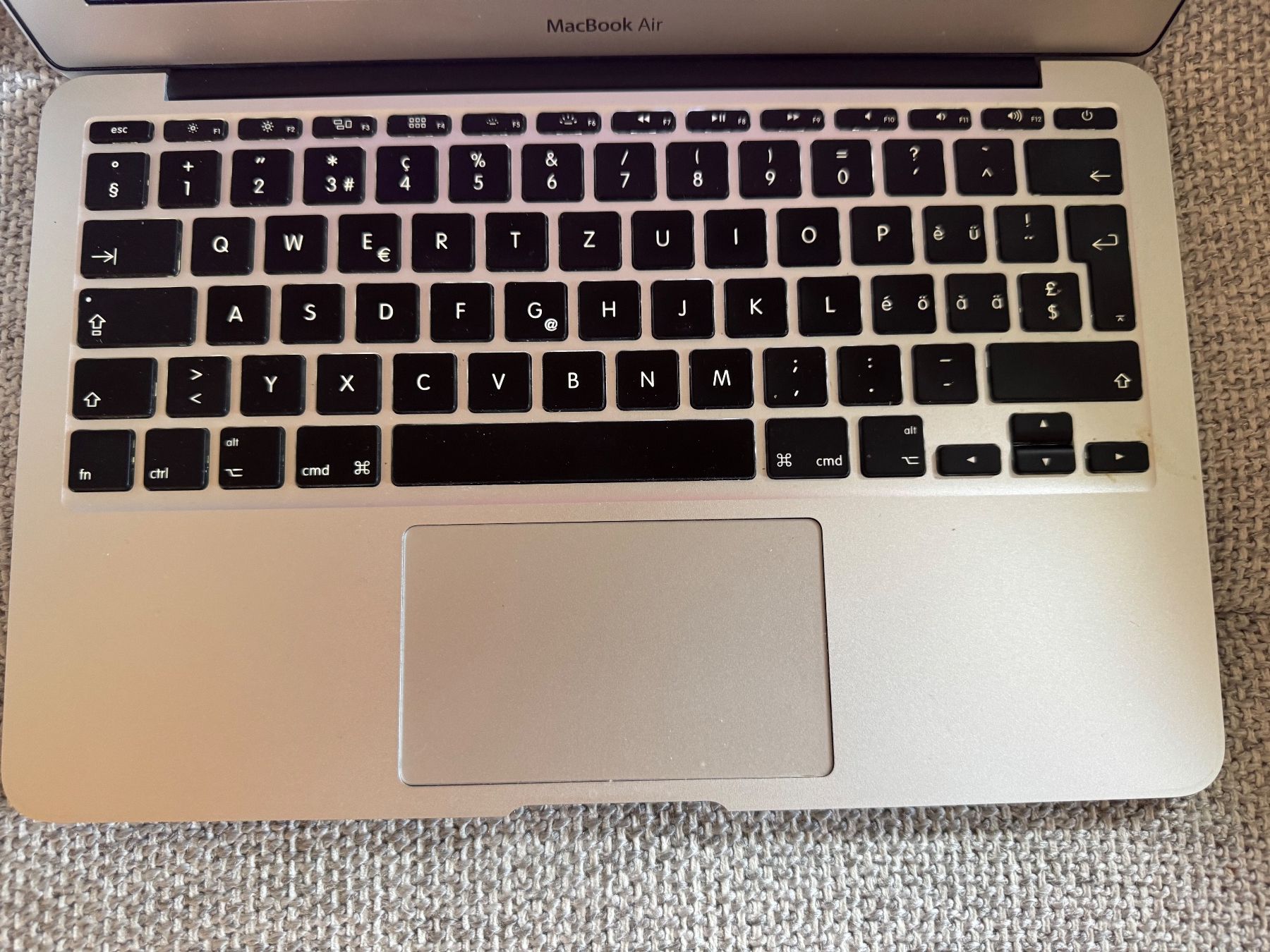 Apple Notebook: MacBook Air 11 – Usato da Adliswil venduto da Busys 4