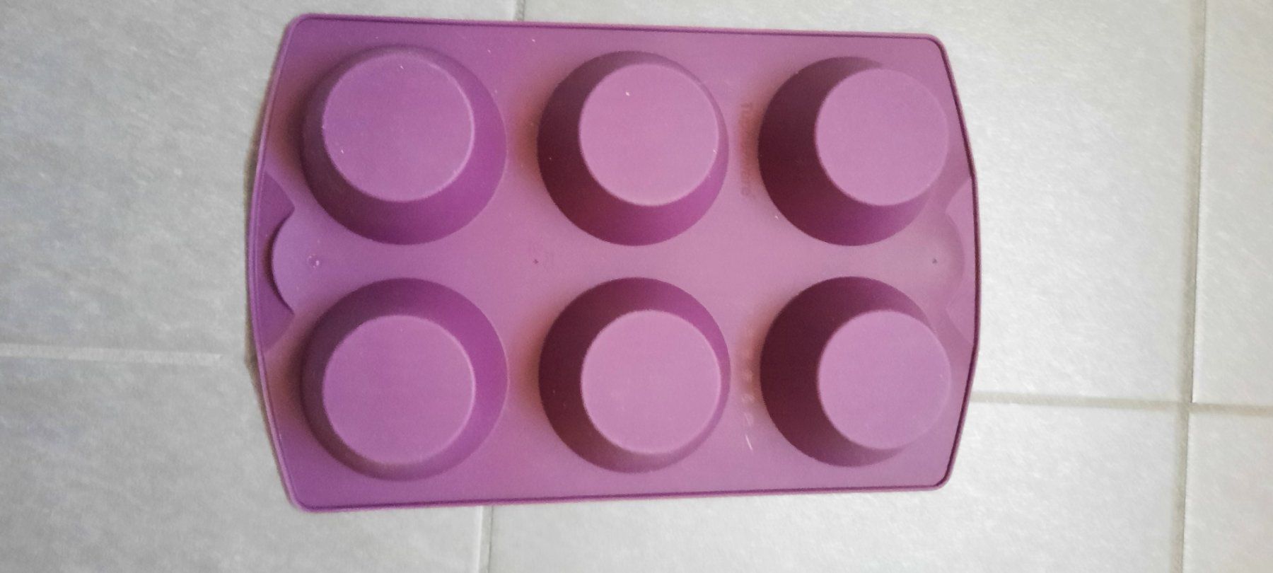 Tupperware Teglie da forno: Tupperware, moule en silicone / Silikonform, Muffin /cupcake – Nuovo e nell'imballaggio originale da Lussery-Villars venduto da pousinete02 1