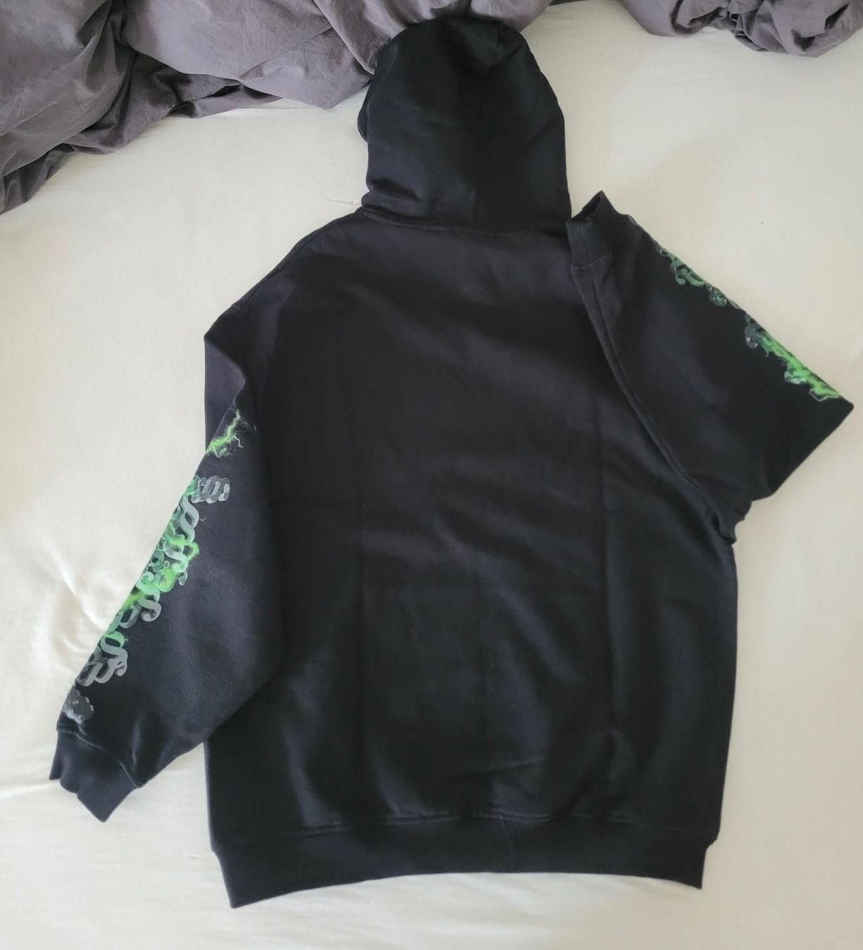 Maglioni & Felpe: MAM Hoddie Pharagraph (Grösse L) – Usato da Urdorf venduto da Daniela028 1