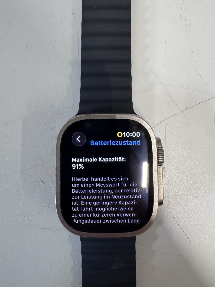 Apple Smartwatch: Apple Watch Ultra 49mm Titanium/Ceramic Case – Gebraucht aus Aarburg von Adi_Still 4