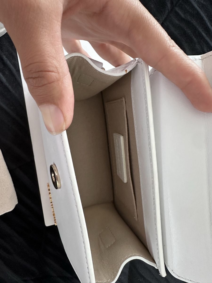 Jacquemus Borse da donna: Jacquemus "Le Chiquito" Tasche, weiss, Medium – Nuovo (secondo la descrizione) da Adlikon b.Regensdf venduto da mas_grm8 2