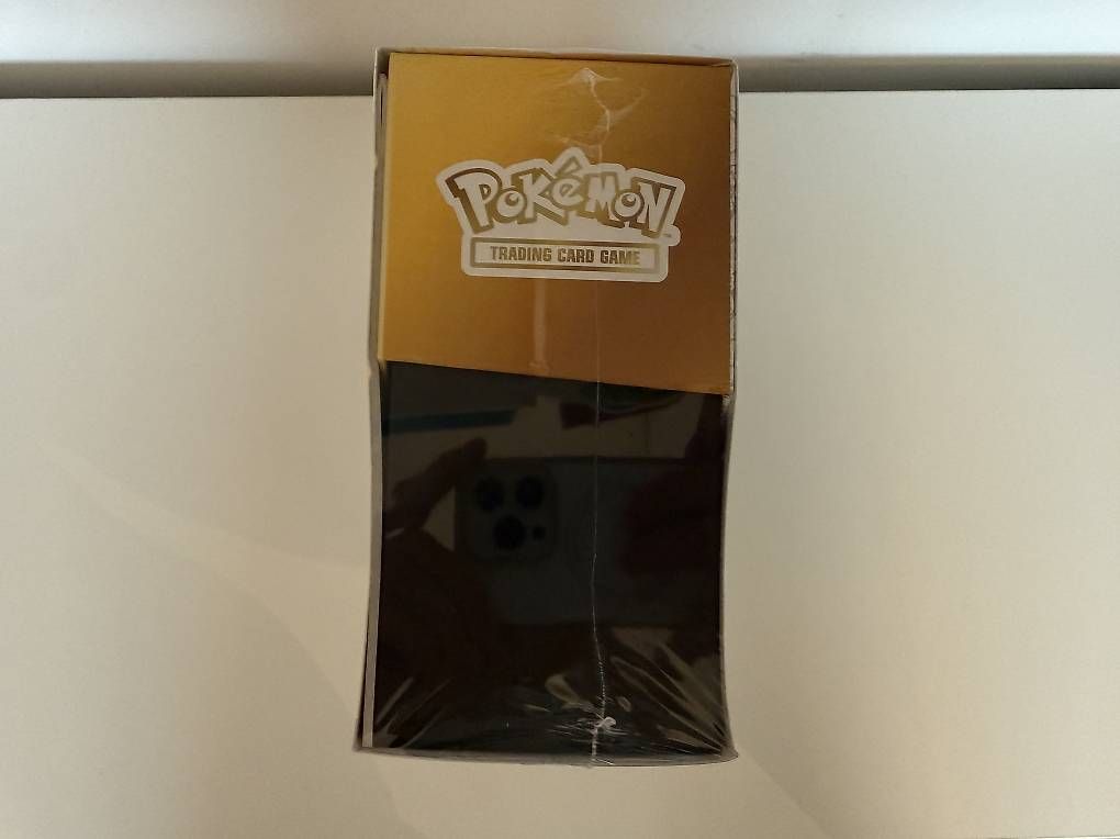 Carte collezionabili: Pokemon 30 Jahre ETB – Nuovo e nell'imballaggio originale da Bassersdorf venduto da billabong02 2