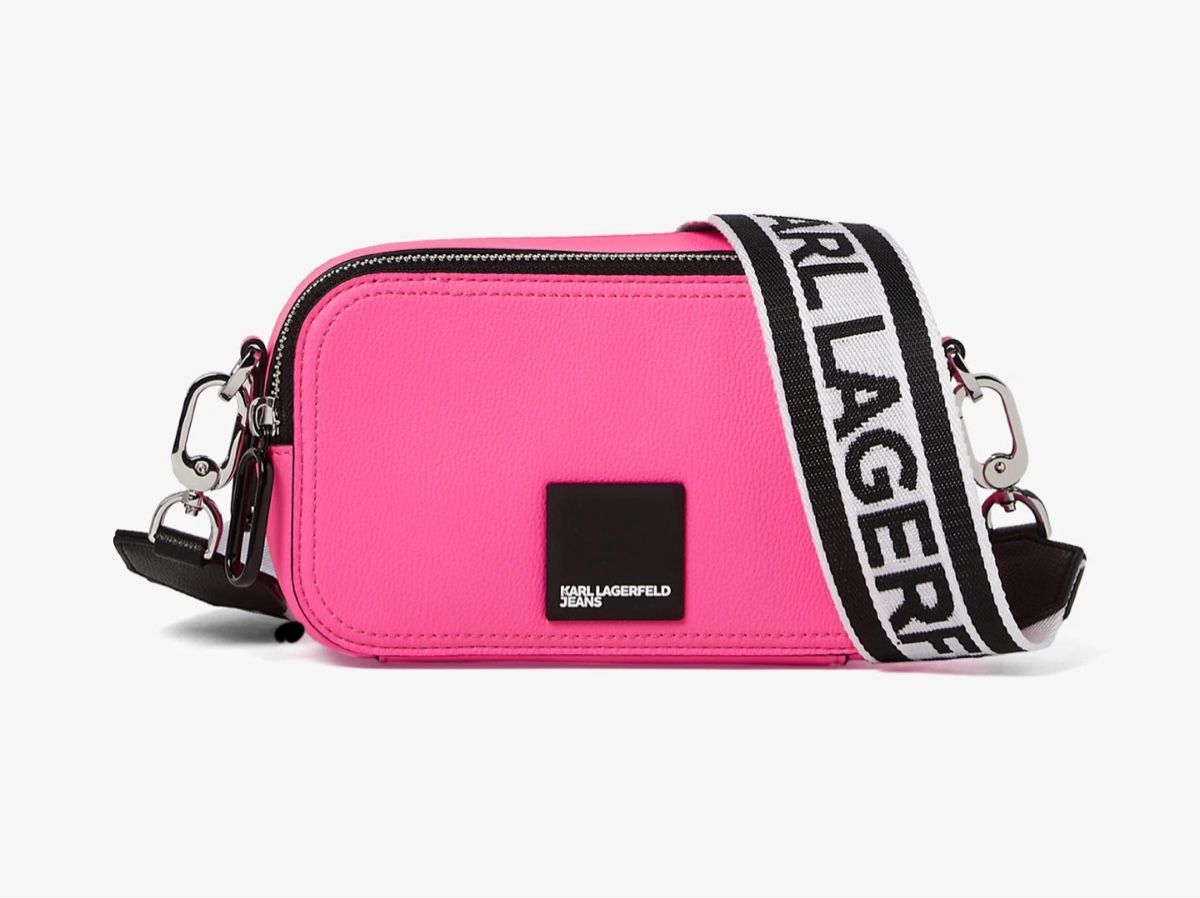 Karl Lagerfeld Borse da donna: KARL LAGERFELD JEANS Tech Leather Camera Bag Patch J139 – Nuovo e nell'imballaggio originale da Oberaach venduto da Dandy2021