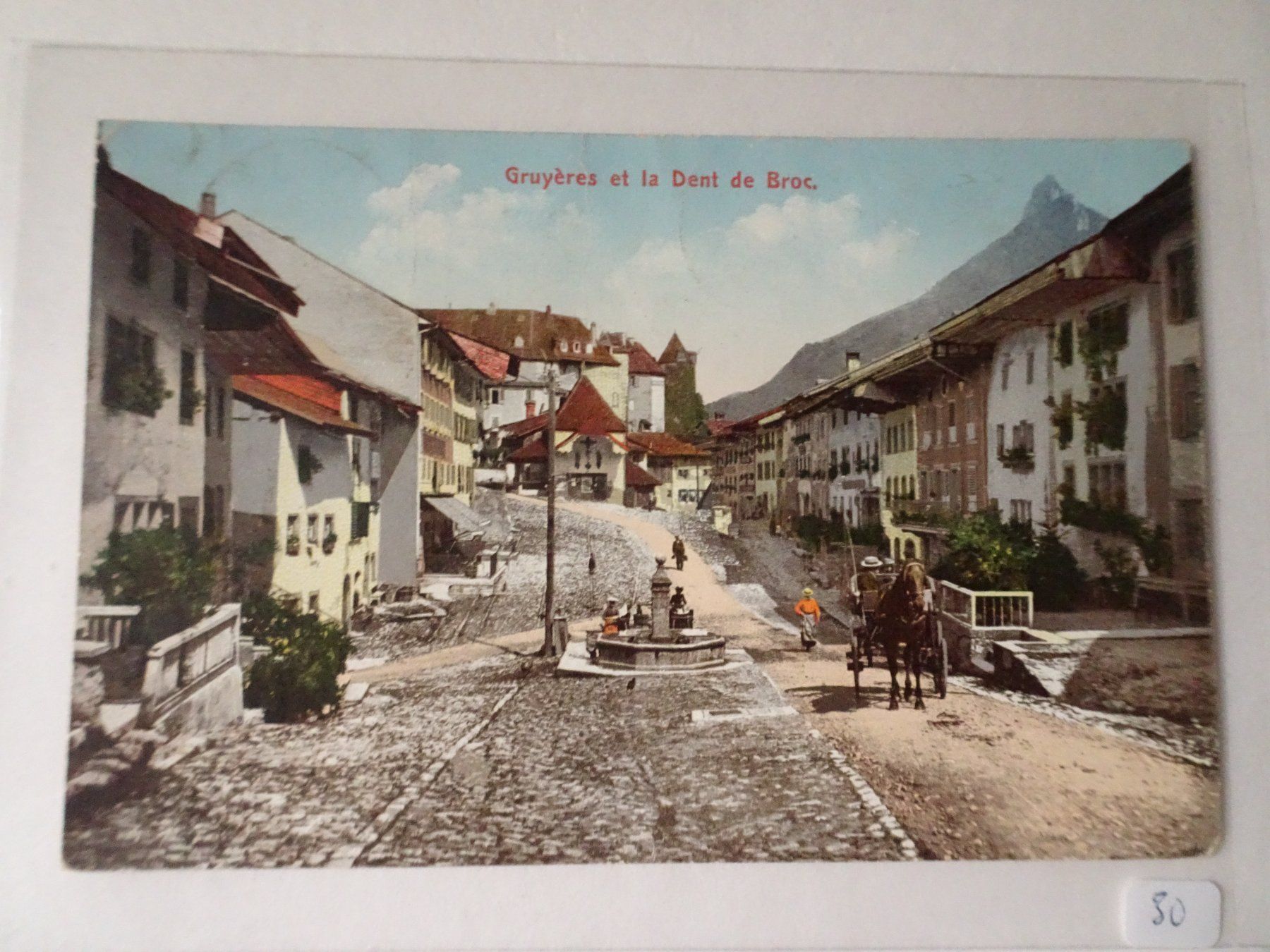 Cartoline postali: AK GRUYERES ET LA DENT DE BROC – Usato da Schönenwerd venduto da schnitzunddrunter