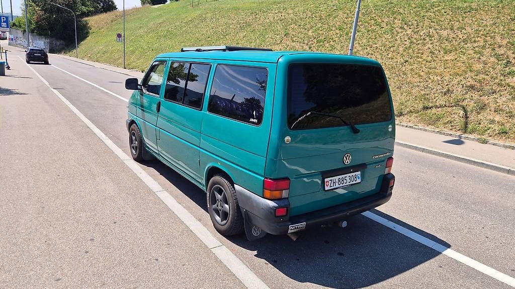 Automobili: VW T4 Caravelle 2.5 - 7-Plätzer – Usato da Zürich venduto da Jimmy_Blue 3