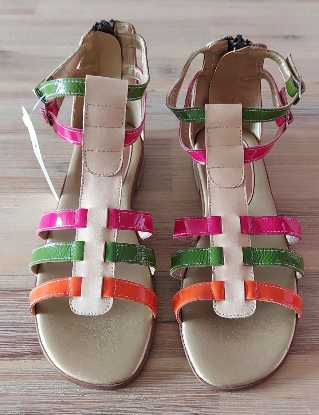 Damenschuhe: Neue Chiqqs Leder Sandalen Gr. 38 – Neu und originalverpackt aus Luzern von La_sfinge