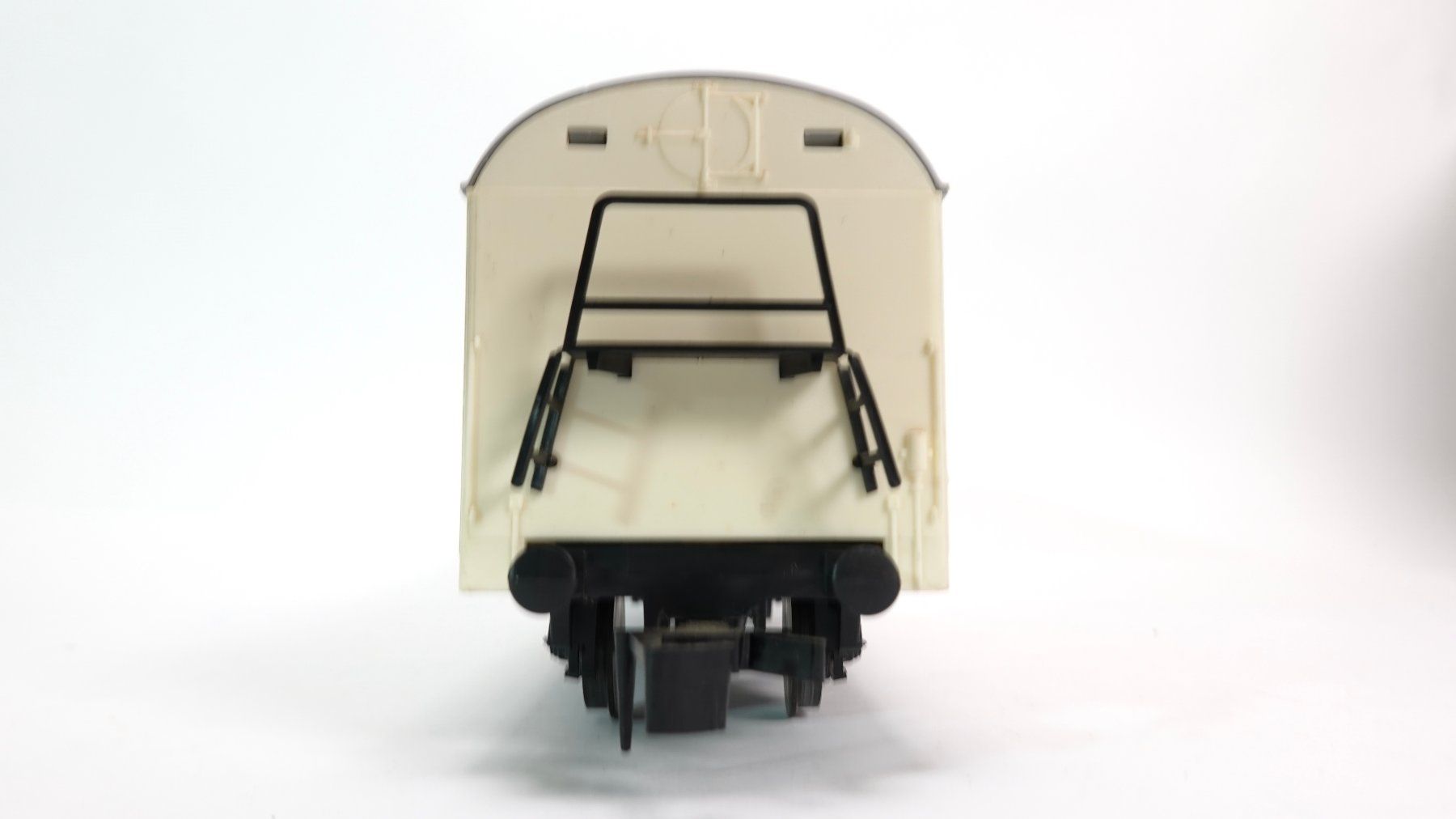 Lima Modellini di ferrovie: e72 Lima Spur 0 Güterwagen Interfrigo  / Spielware | 970 – Usato da Thun venduto da evinka_gmbh 2