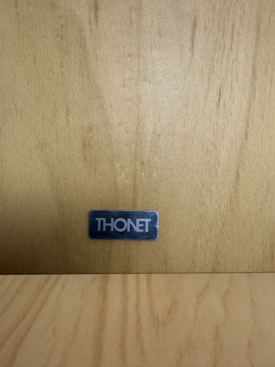 Thonet Sedie: Thonet Stuhl Holz/Metall mit Armlehne – Usato da wallisellen venduto da Simbadog 5