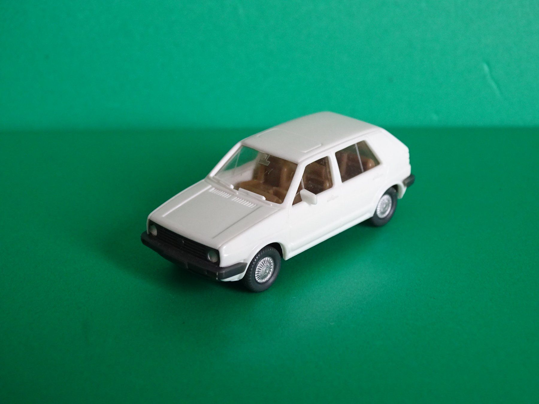 Wiking Modellini d'auto: VW Golf von Wiking 1/87 – Usato da Bretzwil venduto da Meex