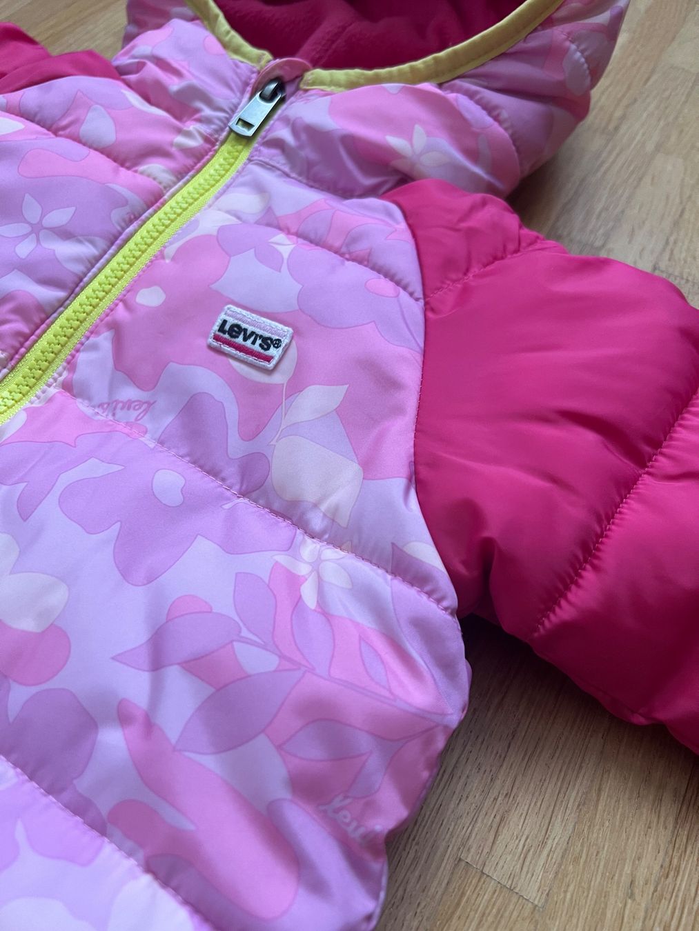 Levi's Completi: Levi’s Schneeanzug/Overall Gr. 80 – Usato da Wallisellen venduto da Kyoscsaj 4