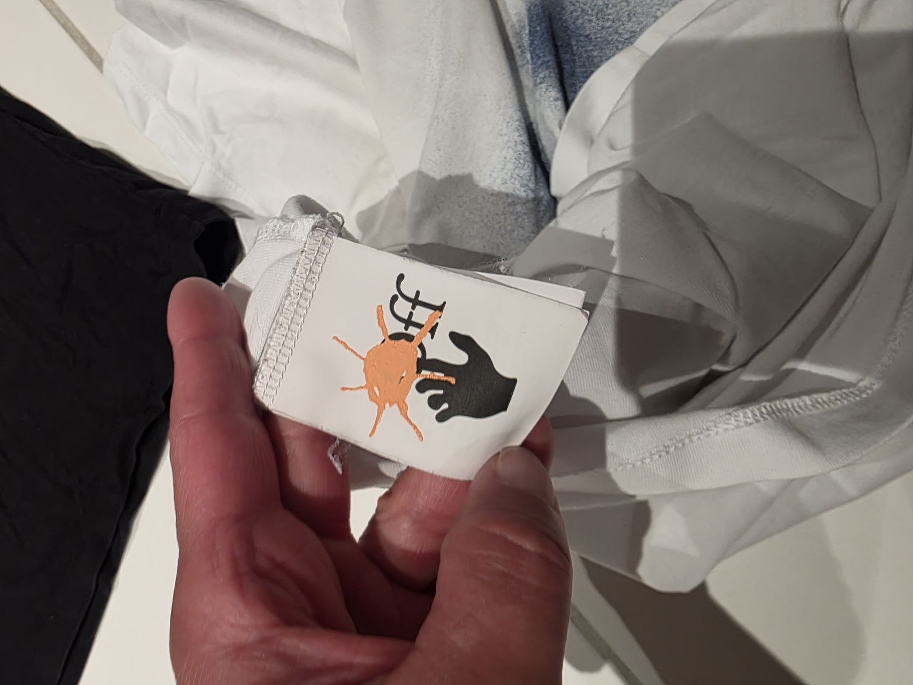 Ensembles coordonnés: off white original shirts, grösse 12+ – D'occasion à Mollis par DaKo79 2