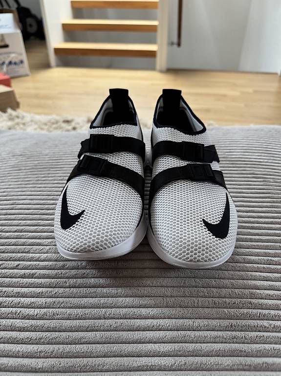 Scarpe da uomo: Nike Sockracer ID US10 EU44 – Usato da Zürich venduto da oli_lk9l
