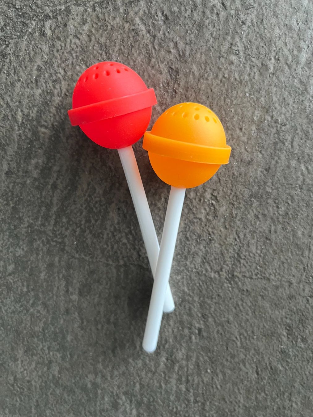 Elettrodomestici da cucina: Lustige Tee-Siebe/Tee-Eier LOLLIPOP / 2er Set - NEU! – Nuovo (secondo la descrizione) da Stilli venduto da Bibneu 1