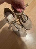 Sandalen Graceland beige Grösse 37 mit Perlen besetzt