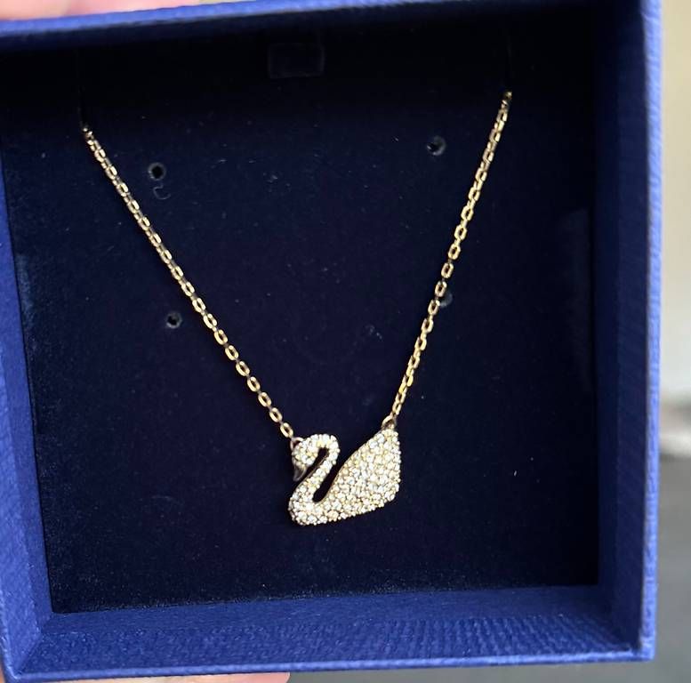 Colliers: Collana Swarovski originale Ciondolo Cigno – D'occasion à Massagno par whi_d5bd