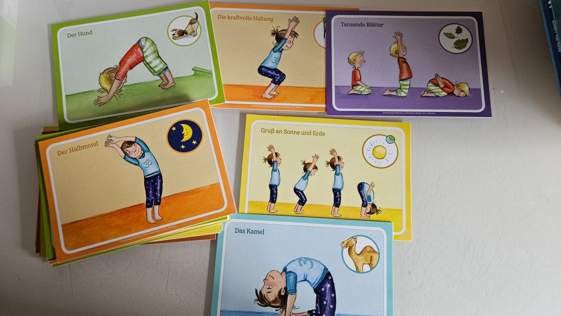 Giochi: 30 Kinder-Yoga Bildkarten mit Übungen – Usato da Basel venduto da True_Hofer_Store 2