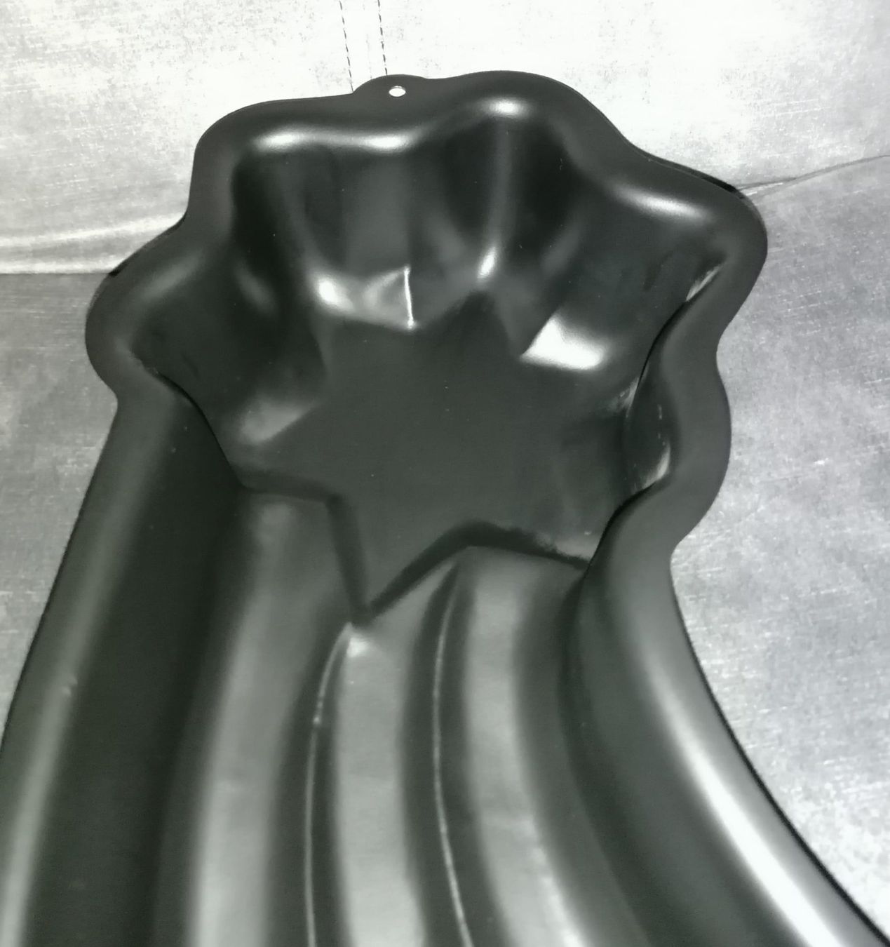 Teglie da forno: Backform Sternschnuppe/ Form à gâteau étoile filante – Nuovo (secondo la descrizione) da Corcelles-près-Payerne venduto da RxOne_Krs 3