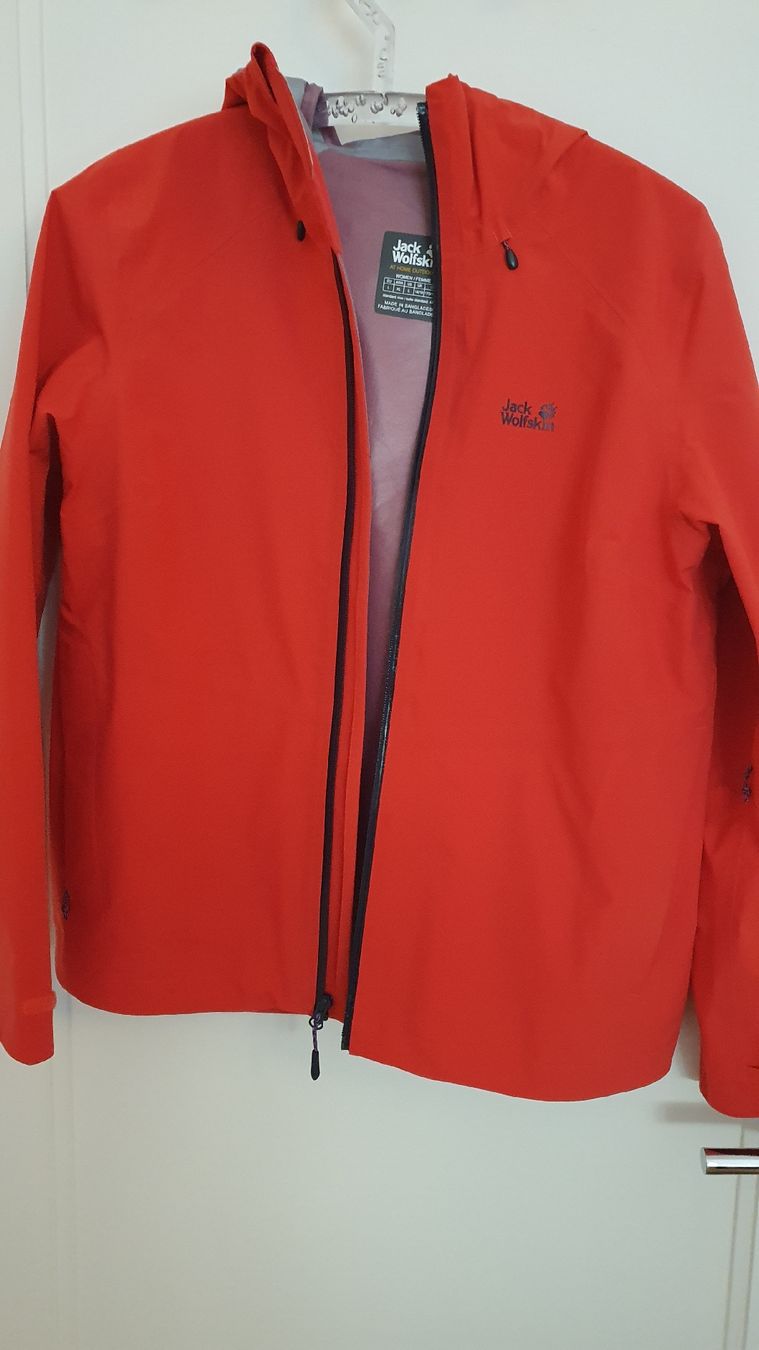 Jack Wolfskin Jacken: Jack Wolfskin Regen Jacke – Neu (gemäss Beschreibung) aus Basel von and_xs78 1