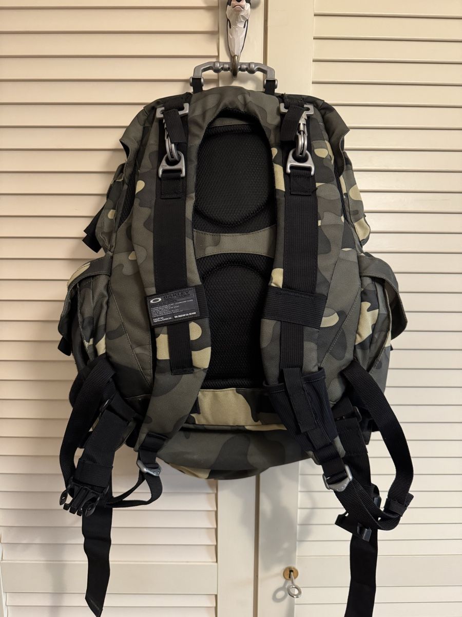 Oakley Zaini: Oakley Mechanism Tactical – Usato da Niederbipp venduto da yar_tf6f 1