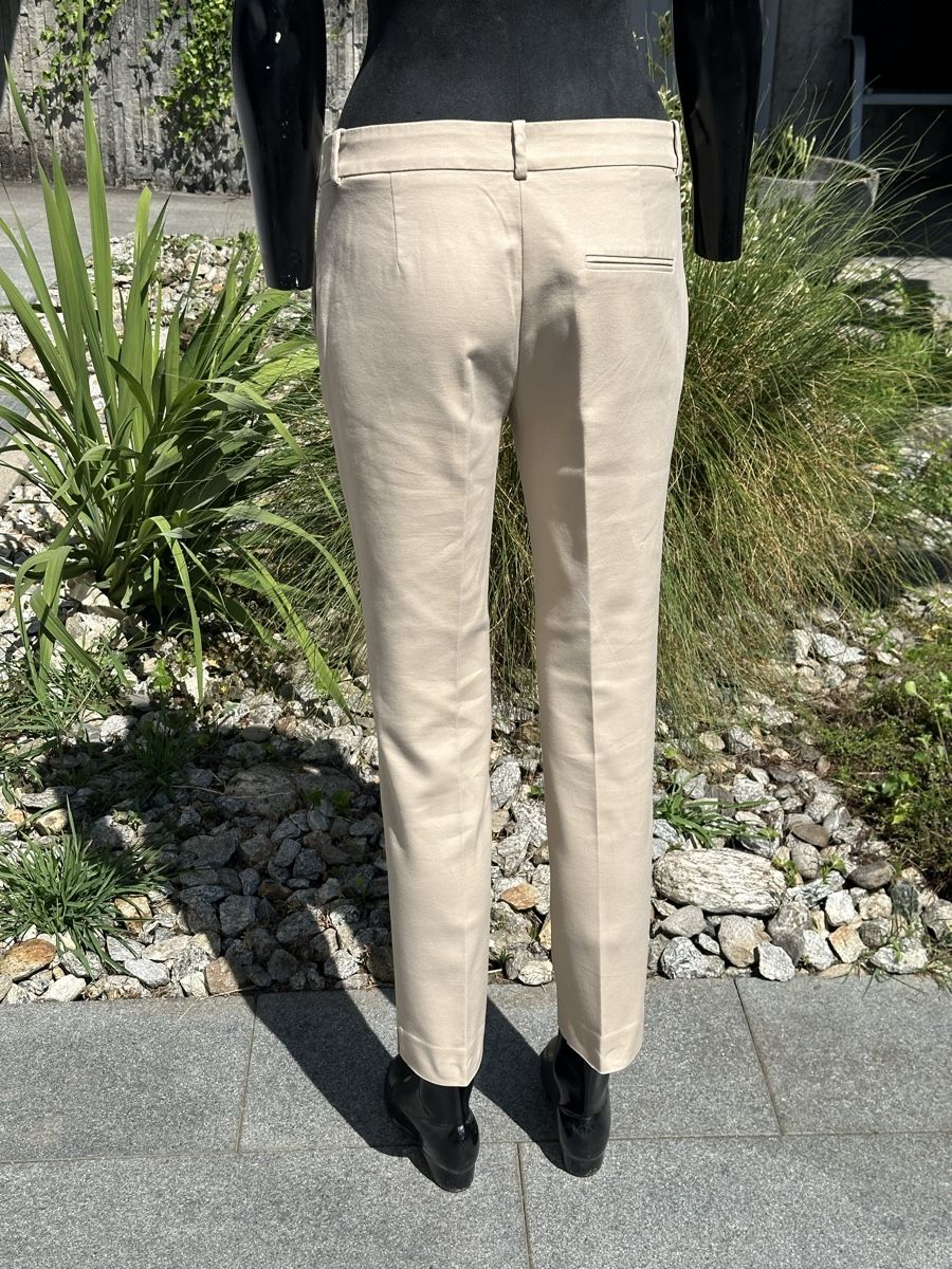 Zara Pantalons: Beige Basic Hose Gr. 38 – D'occasion à Zufikon par Modestil365 2