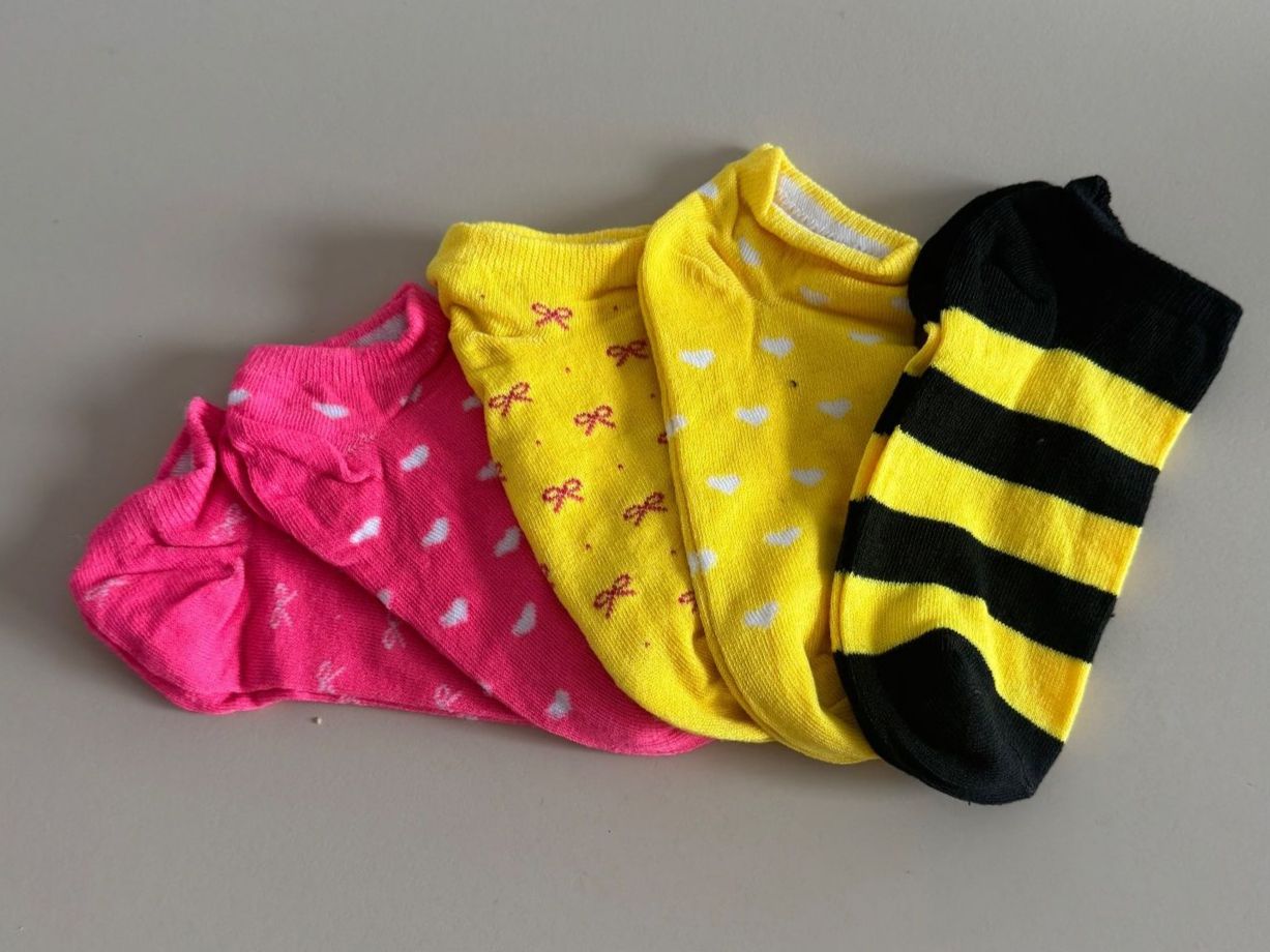 Calze: Diverse Socken, Grösse 35-38 – Nuovo (secondo la descrizione) da Oberrohrdorf venduto da chilibiggi