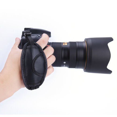Nikon Fotocamera: Handschlaufe Universal Canon Nikon Sony – Nuovo e nell'imballaggio originale da Fulenbach venduto da Pixelshop 1