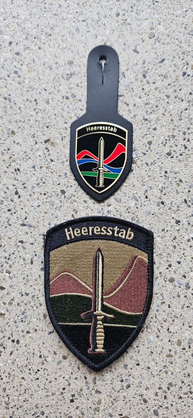 Armée suisse Plaquettes & Badges: *** Abzeichen Set Heeresstab Set mit klett *** – D'occasion à Riedholz par fr_sIruP