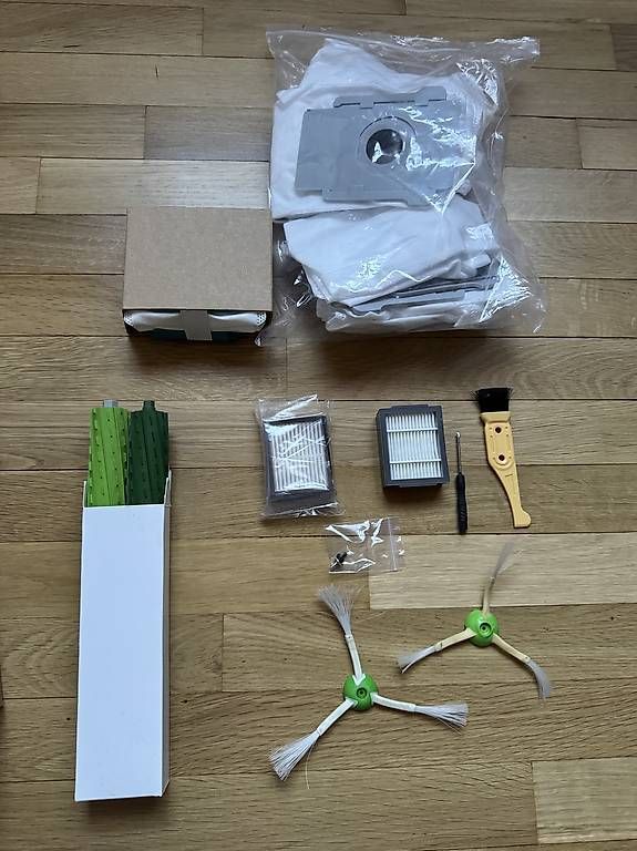 Irobot Staubsauger & Zubehör: iRobot Roomba i3+ / Staubsaugerroboter – Gebraucht aus Ebnat-Kappel von Rem087 2