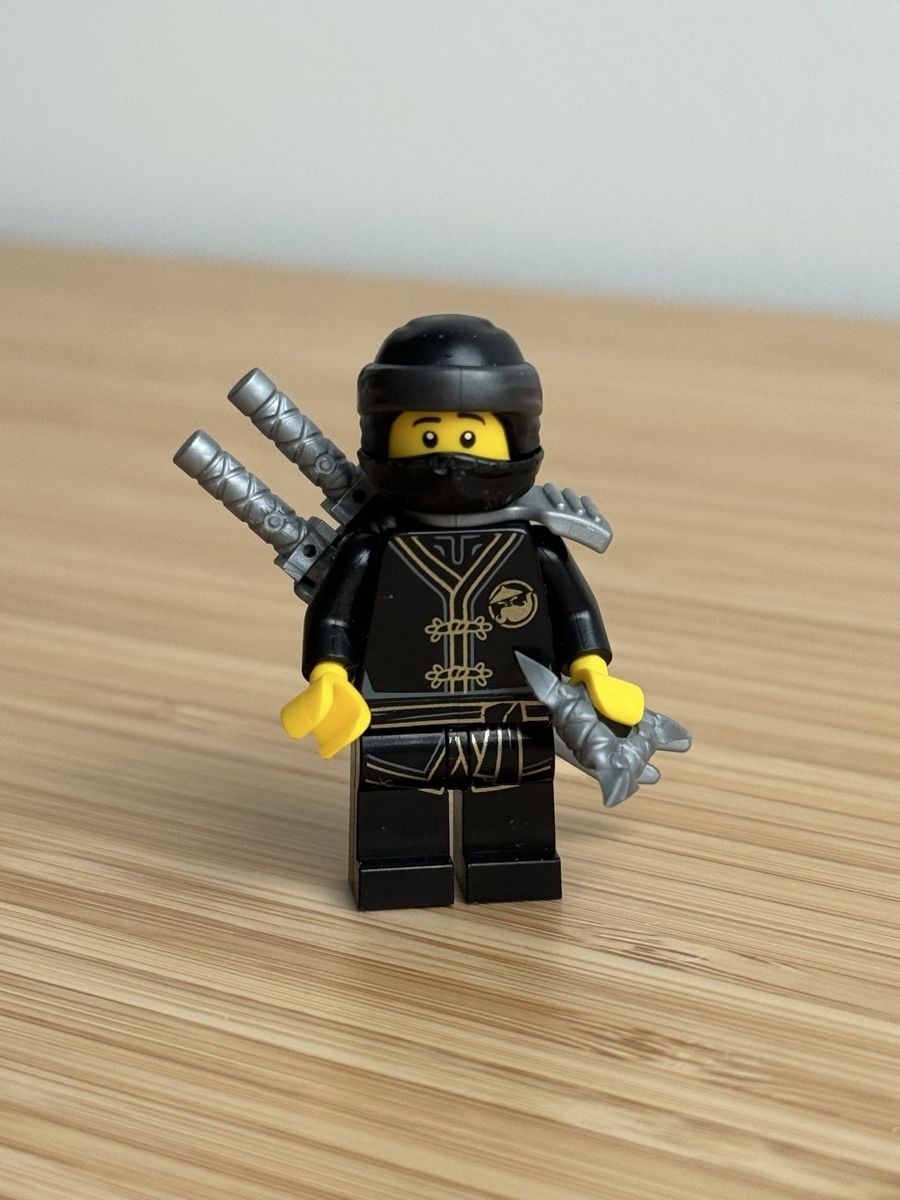 Lego Figuren: Lego Ninjago Minifigur 9 – Gebraucht aus Neuhausen am Rheinfall von Laghi