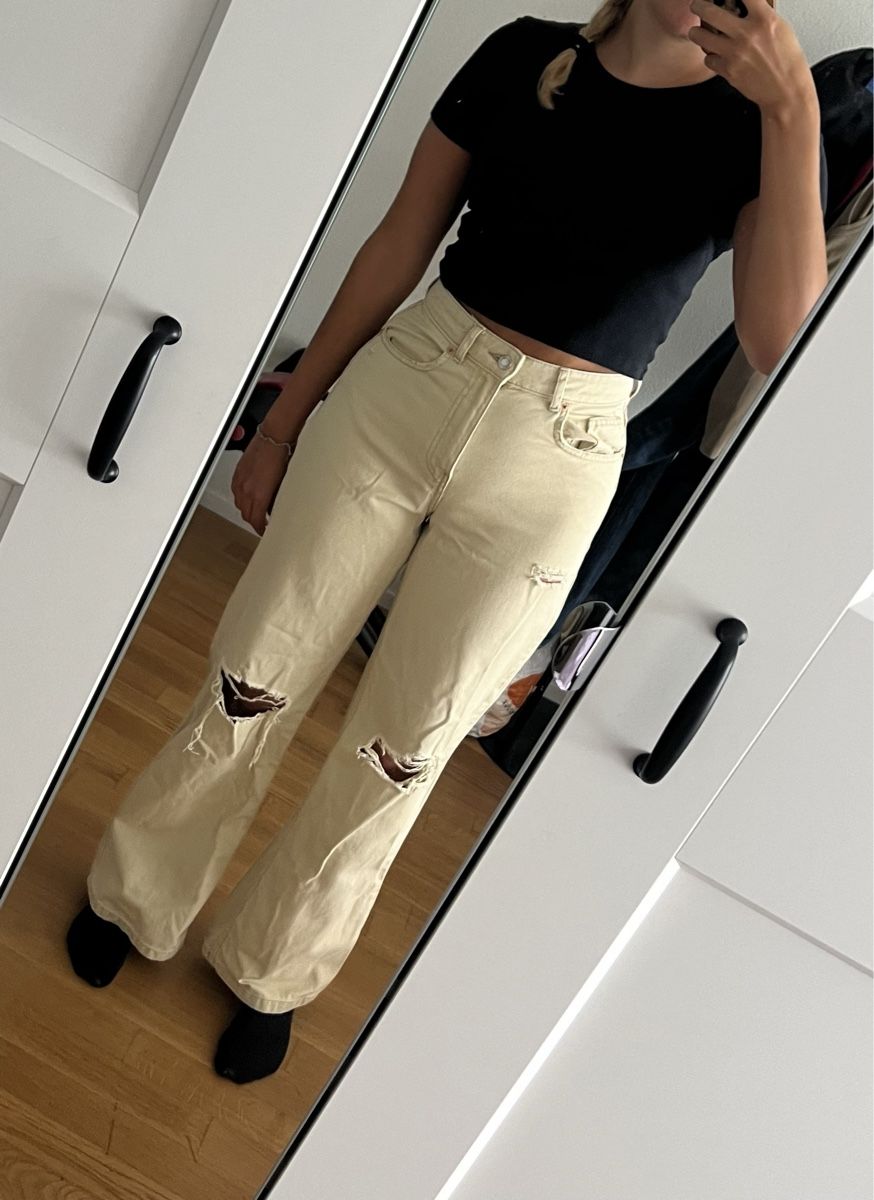 Tally Weijl Jeans: Tally Wejl Jeans Gr. 36 Destroyed Look – Gebraucht aus Wettingen von Jaaani