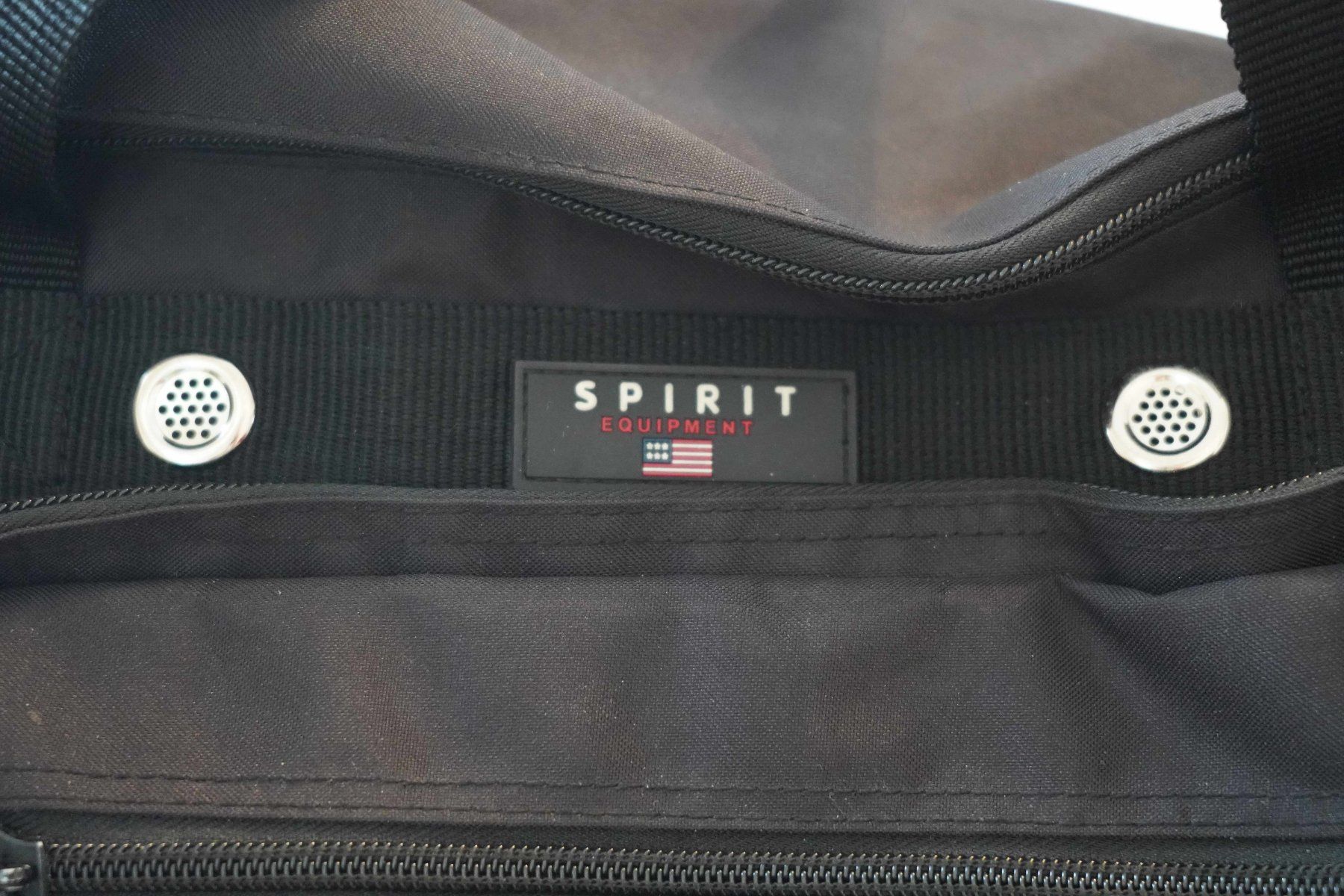 Borse: Reisetasche / Sporttasche – Usato da Basel venduto da Verkauf_Aral 1