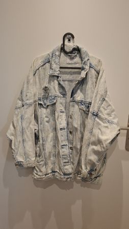oversized denim jacket size S