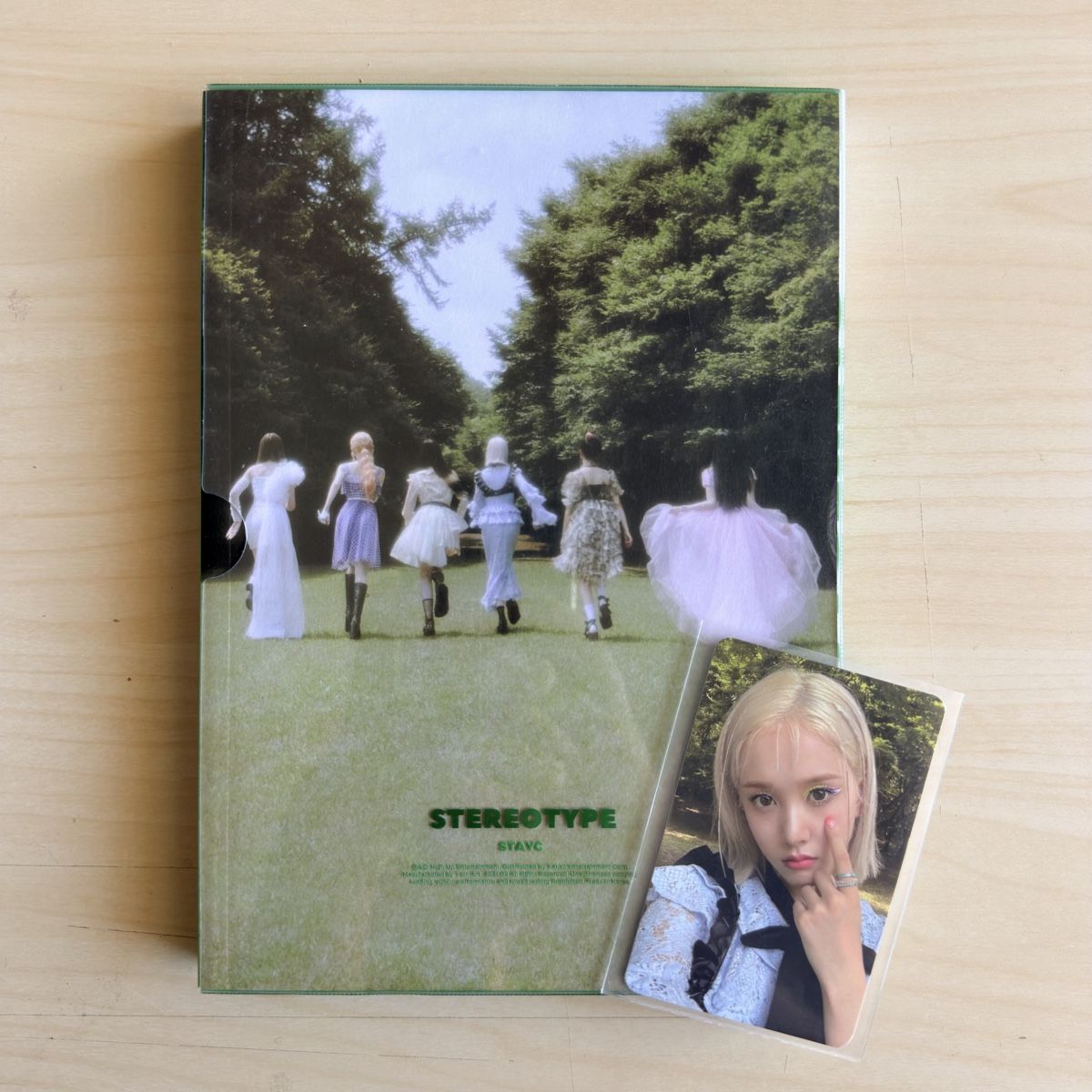 CDs: STAYC - Stereotype (Type B) – Gebraucht aus Ecublens VD von shiawajoy