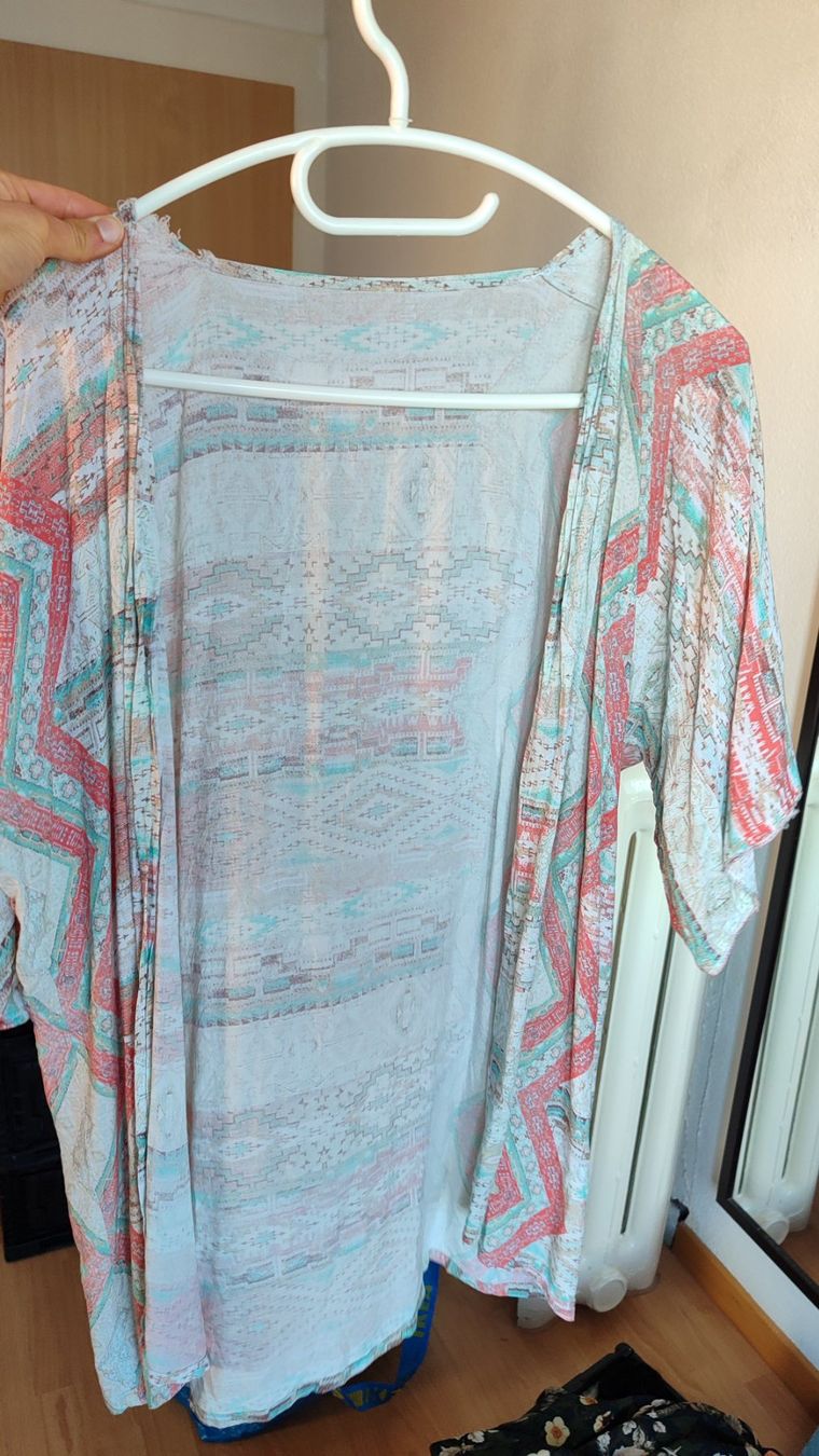 Zara Camicette: Bluse / Hemd Gr. M, Set: 5 Stk. – Nuovo (secondo la descrizione) da Zürich venduto da nic_xm7s