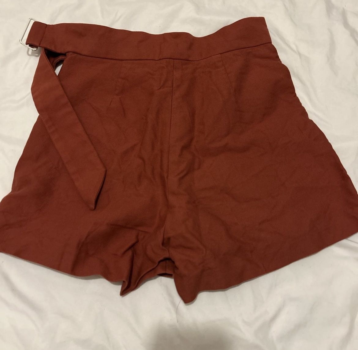 Sandro Pantalons: Sandro Shorts 36 / S – D'occasion à Bern par Melodie0812 1