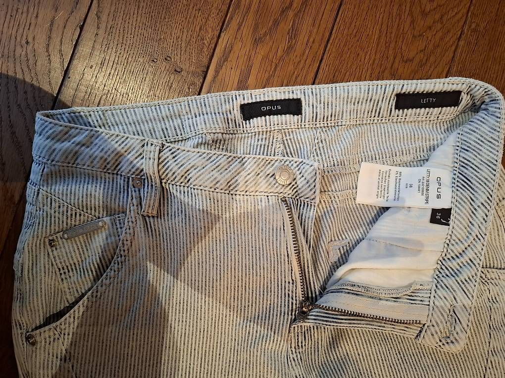 Jeans: Leichte Jeanshose von OPUS, Grösse 36 – Usato da Kirchberg SG venduto da sba_6r6q 3