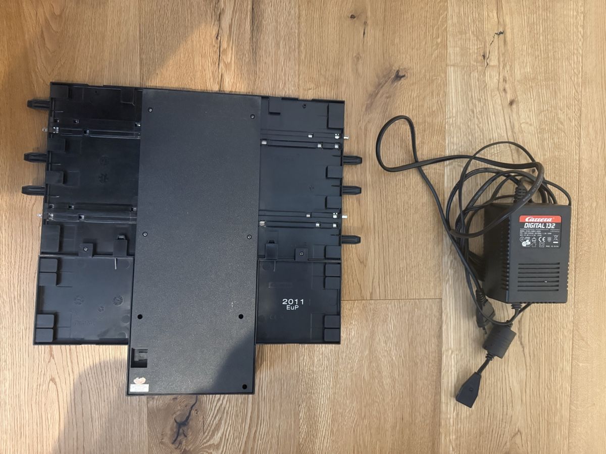 Carrera Piste: Carrera DIGITAL 124 / 132 Control Unit & Netzteil – Usato da Dagmersellen venduto da Lunatico82 1