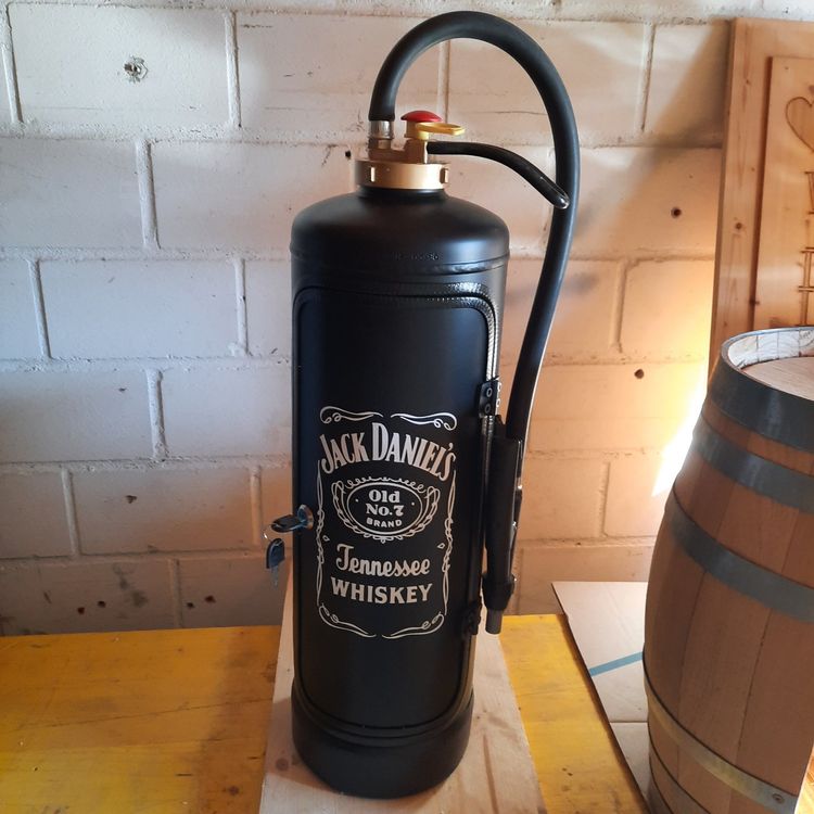 Feuerlöscher Mini Bar Jack Daniels Garagendeko