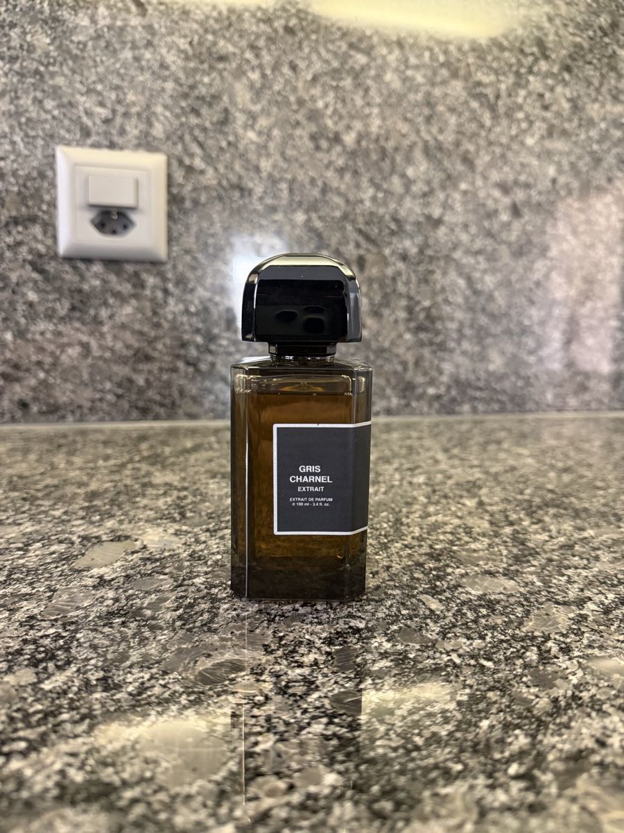 Parfum & Eau de Toilette: BDK Gris Charnel Extrait de Parfum – 100 ml – Neu (gemäss Beschreibung) aus Widnau von ces_d8xn 1