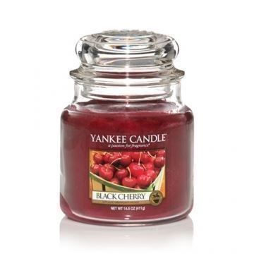 Yankee Candle Candele: Yankee Candle Black Cherry medium Jar – Nuovo e nell'imballaggio originale da Langwiesen venduto da rtWebshop