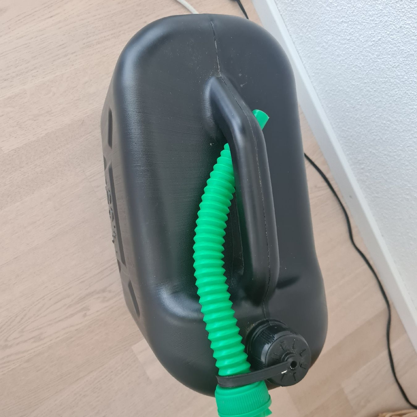 Taniche per benzina: 20L. Kraftstoff Kanister mit Ausguss – Usato da Steinen venduto da turbogeiss99 3