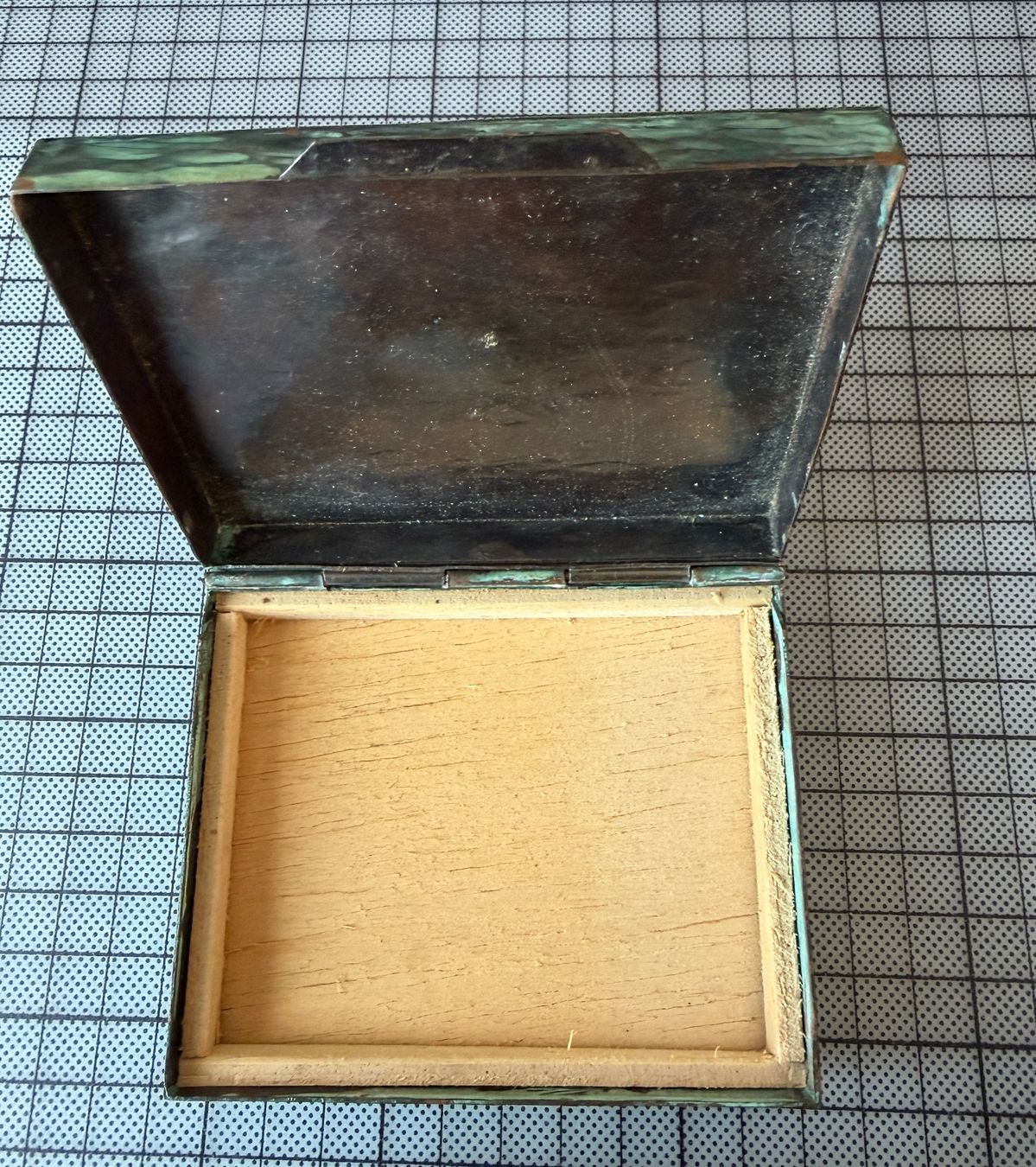 Dosen: Antike Dose aus Peru, Vintage Schmuckdose – Gebraucht aus Nussbaumen AG von olitech5415 3