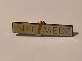 1 Pin Intermede