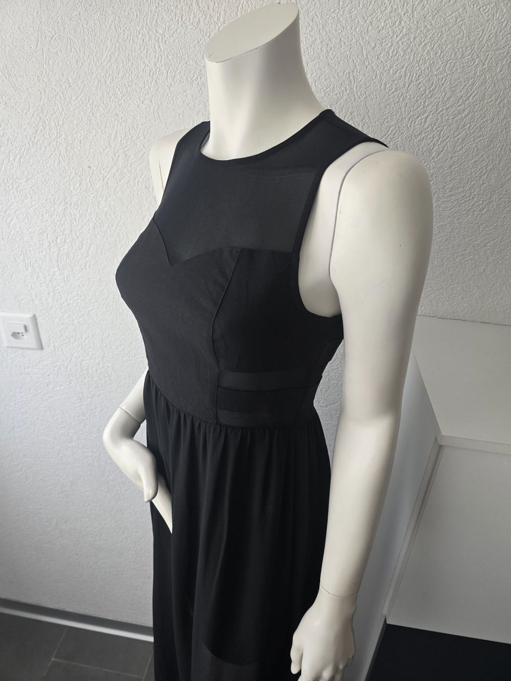 Robes: Robe longue noir T-S – D'occasion à Les Verrières par kitel79 4