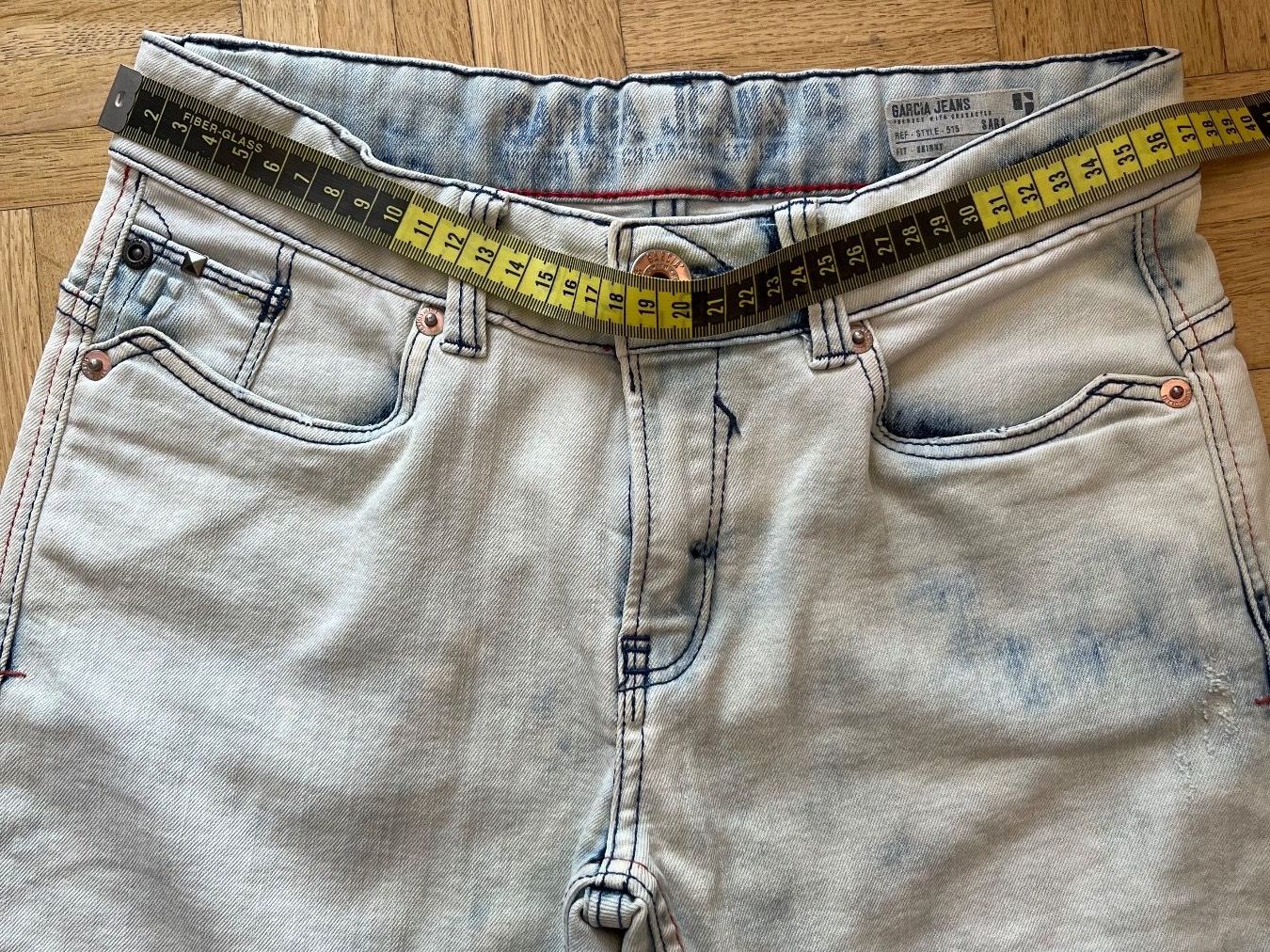 Jeans: New jeans  size S – Nuovo (secondo la descrizione) da Chêne-Bougeries venduto da Seetooyoo