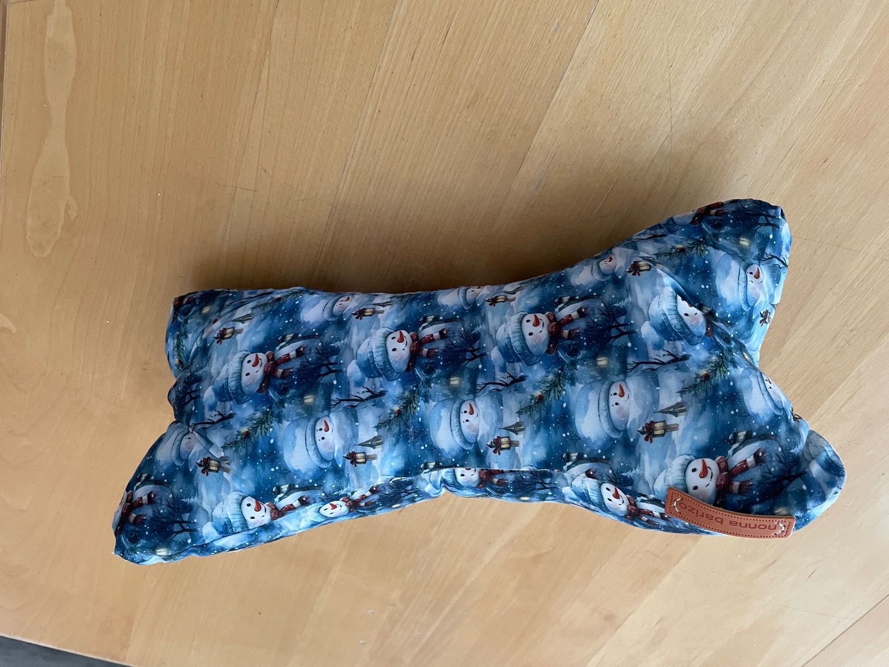 Kissen: Leseknochen Schneemann – Neu (gemäss Beschreibung) aus Zofingen von Hathoway 2